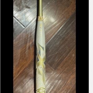Louisville Slugger LXT X19 (33’-10) Fastpitch Bat